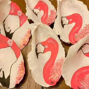 (One) Hand painted oyster ornament- flamingo